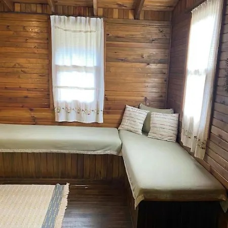 Wooden House Kybele Chalet Sirince