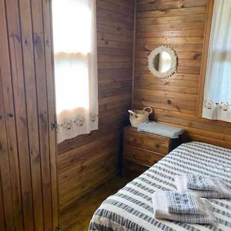 Chalet Wooden House Kybele